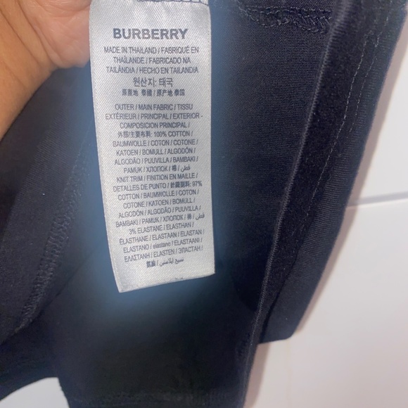 T-Shirt - Picture 3 of 3